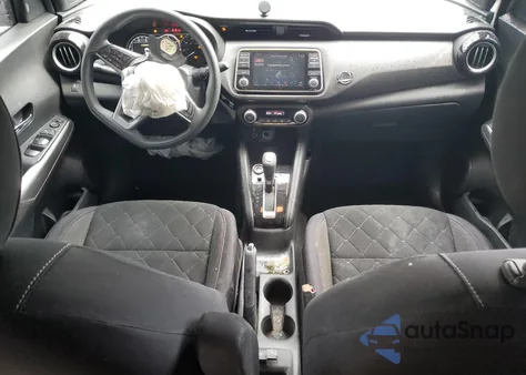 2018 Nissan Kicks S из США, поврежденный, VIN 3N1CP5CU3JL517448